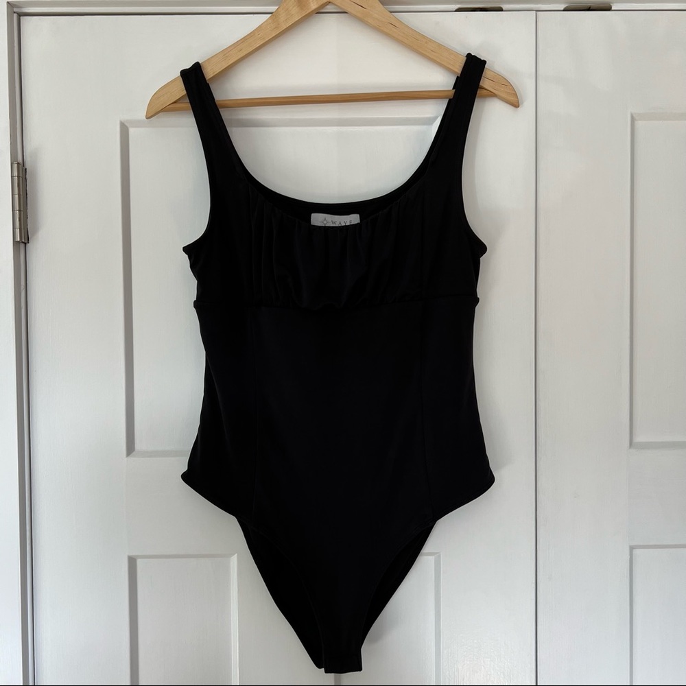 WAYF black bodysuit never worn